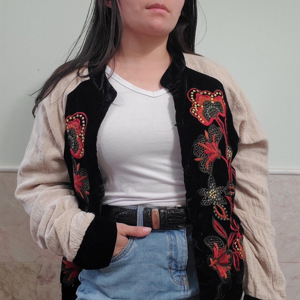 Gimmicks Floral Velvet Embroidery Bomber Jacket Size Large - Picture 16 of 16